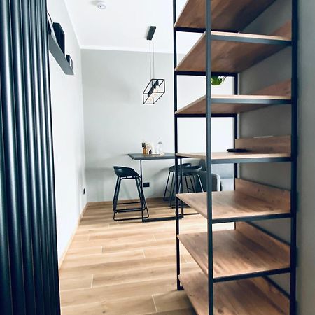 M4 Black Monolocale Moderno E Funzionale 스칸디치 외부 사진